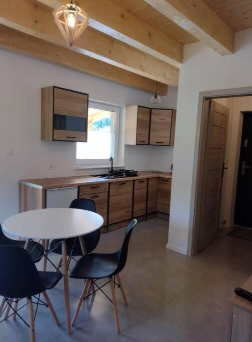Apartamenty - Domek Bobrowe Zacisze 3 ヤノビツェ・ビエルキエ エクステリア 写真